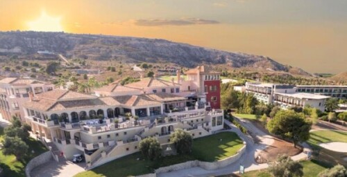 Csoportos golfutazás Scridon Laurával