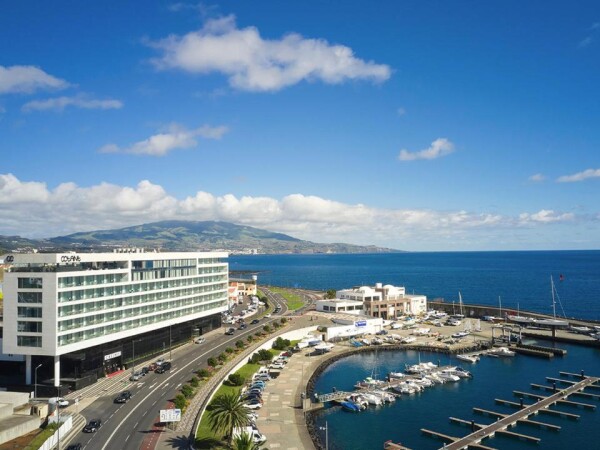 Octant Ponta Delgada Hotel az Azori-szigeteken