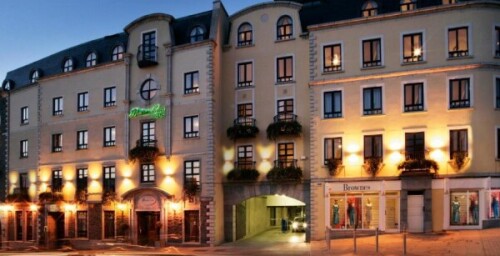 Bracken Court Hotel