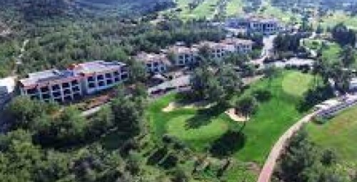 A Senior Golf Társaság és a MidAm Egyesület közös golfutazása, edzéssel és versennyel