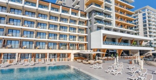 Grifid Vistamar 4*