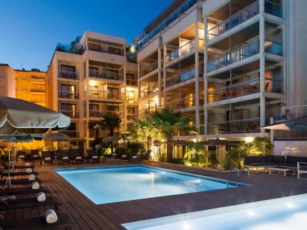 Neho Suites Cannes Croisette hotel Franciaországban, Cannes-ben