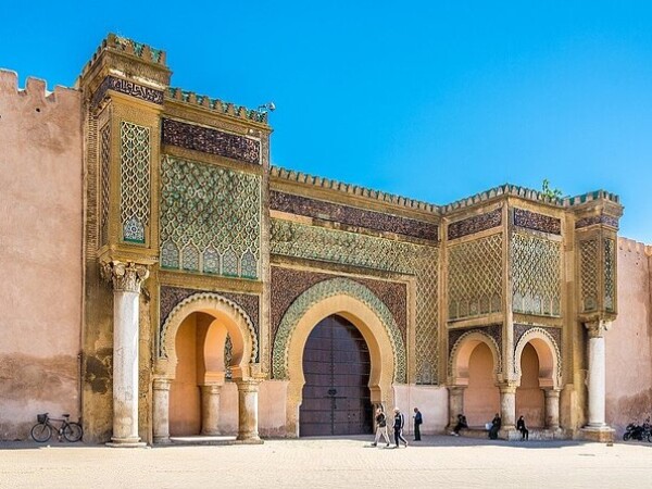 Bab El Mansour Laalej Meknes-ben Marokkóban